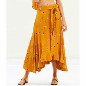 Faithfull the Brand • Floral Botany Skirt Ruffle Tie Waist in Yellow Gold